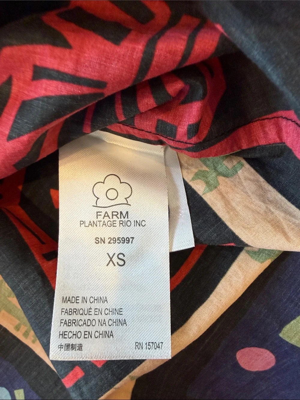 FARM Rio Colorful Tropical Icons Blouse 100% Cotton XS bold print baggy